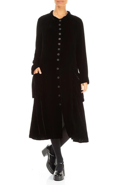 Veste longue élégante en velours de soie noir