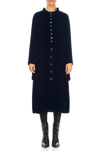 Elegante lange Jacke aus königsblauem Seidensamt