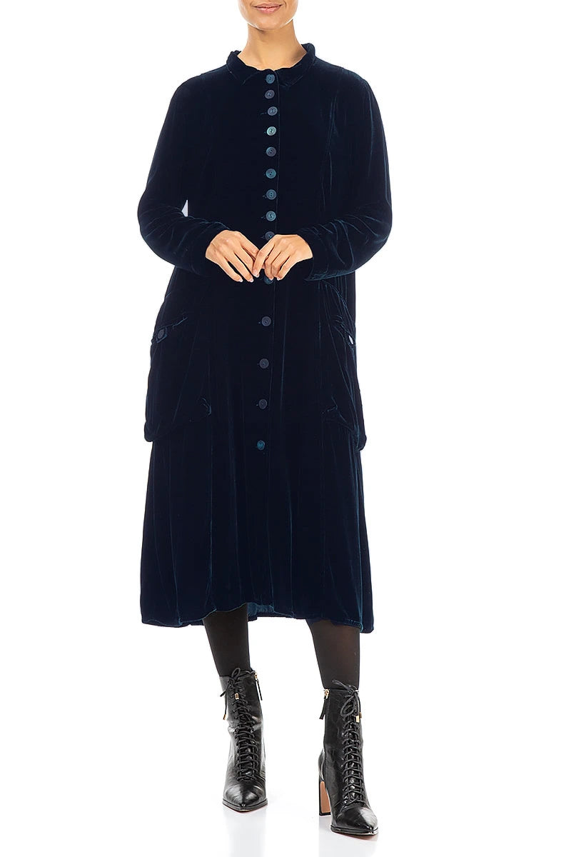 Elegante lange Jacke aus königsblauem Seidensamt