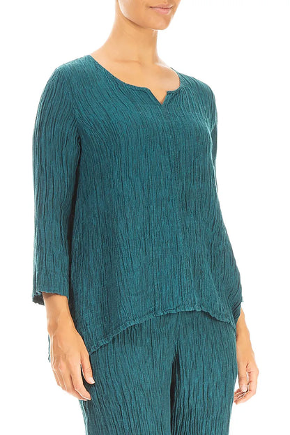 Chemisier en soie froissée à encolure cœur et motif paon