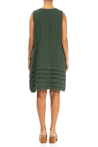 Kurzes khakifarbenes Leinenkleid mit Abnähern