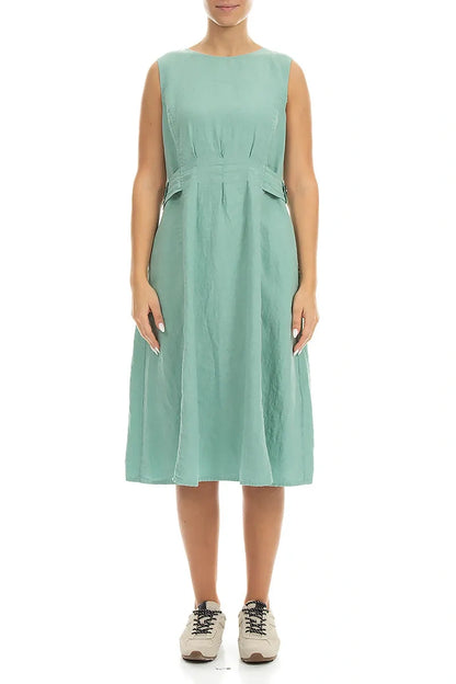 Ärmelloses Leinenkleid in Mint mit Taillendetail