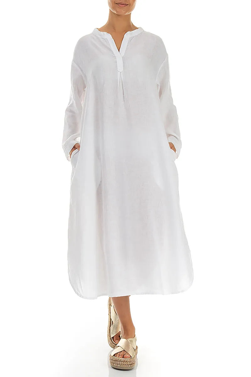 Weißes Leinenkleid