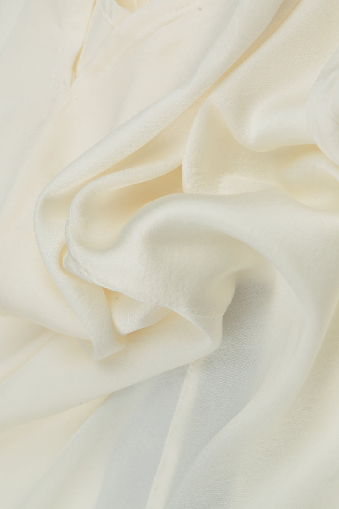 White Silk Fine Bead Necklace 7