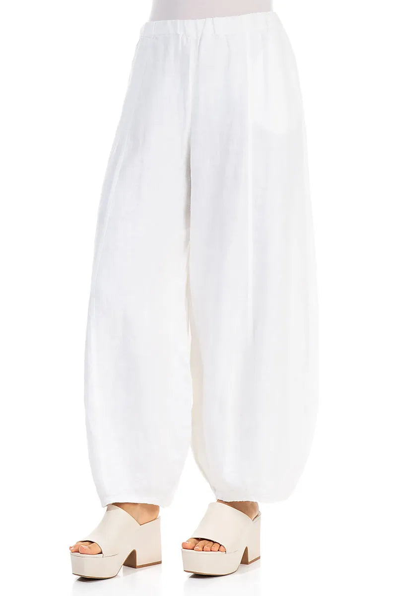 Weite weiße Leinenhose