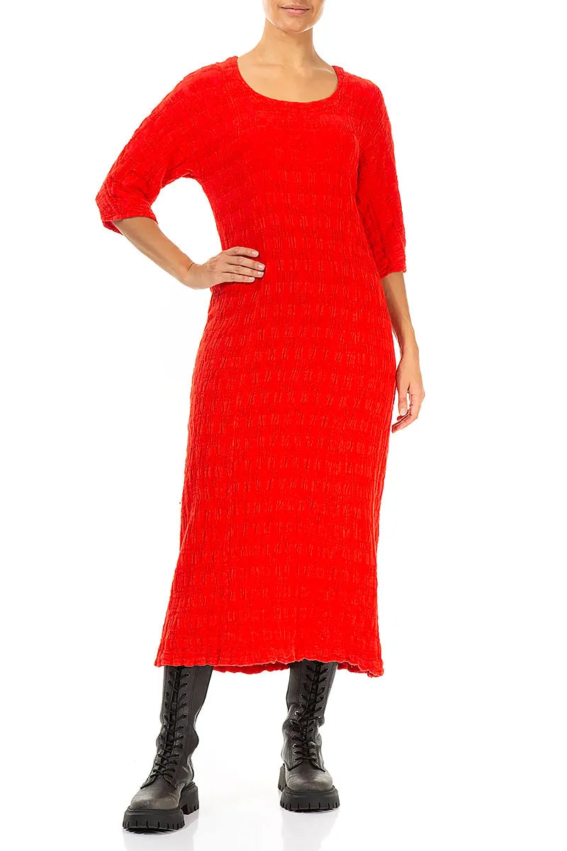Robe en lin texturé rouge vif tissé