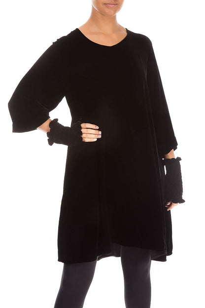 Black Silk Velvet Wristlets 4