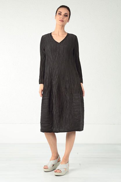 Long Sleeves V-neck Crinkled Black Silk Dress 7